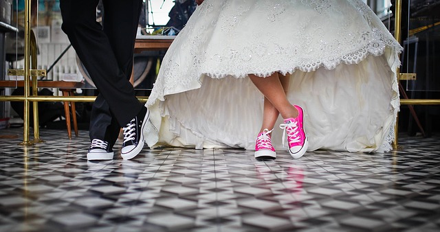 6 Amazing Tips To Save Money On Your Wedding Day
